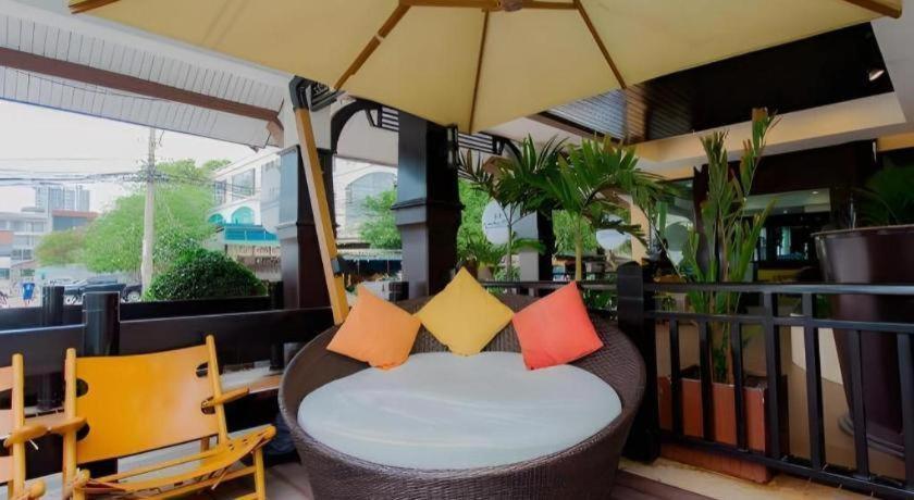 Sarita Chalet & Spa Hotel - Sha Extra Plus Jomtien Beach Eksteriør billede