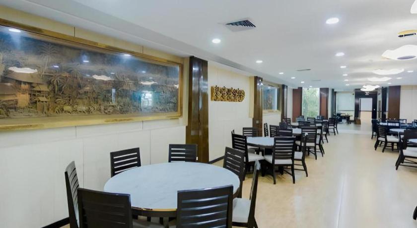 Sarita Chalet & Spa Hotel - Sha Extra Plus Jomtien Beach Eksteriør billede