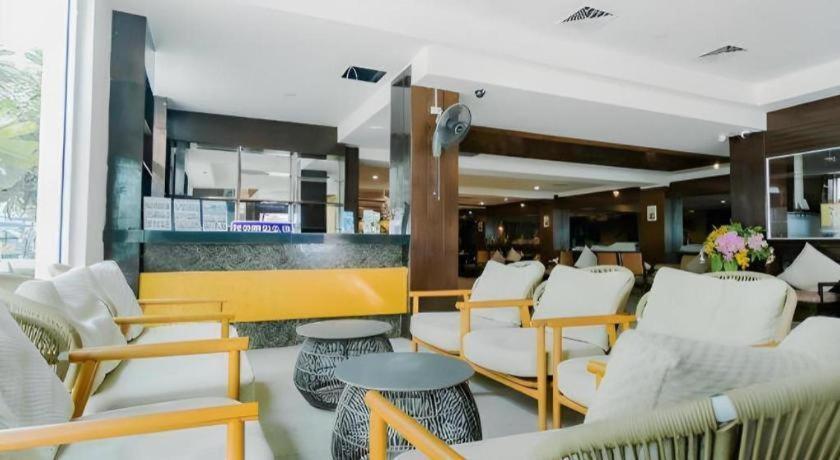 Sarita Chalet & Spa Hotel - Sha Extra Plus Jomtien Beach Eksteriør billede