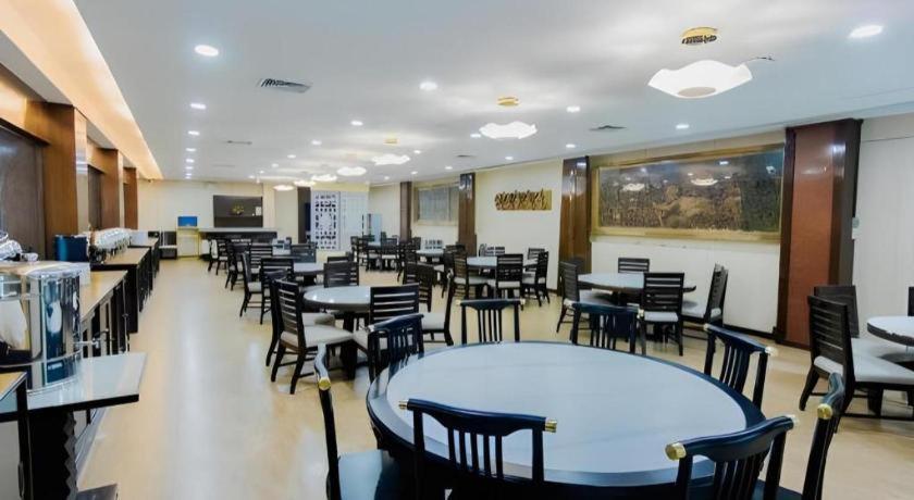Sarita Chalet & Spa Hotel - Sha Extra Plus Jomtien Beach Eksteriør billede