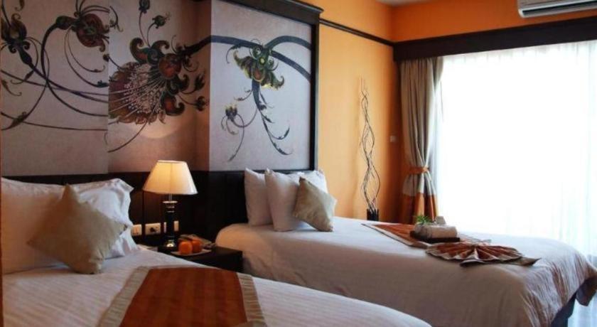 Sarita Chalet & Spa Hotel - Sha Extra Plus Jomtien Beach Eksteriør billede