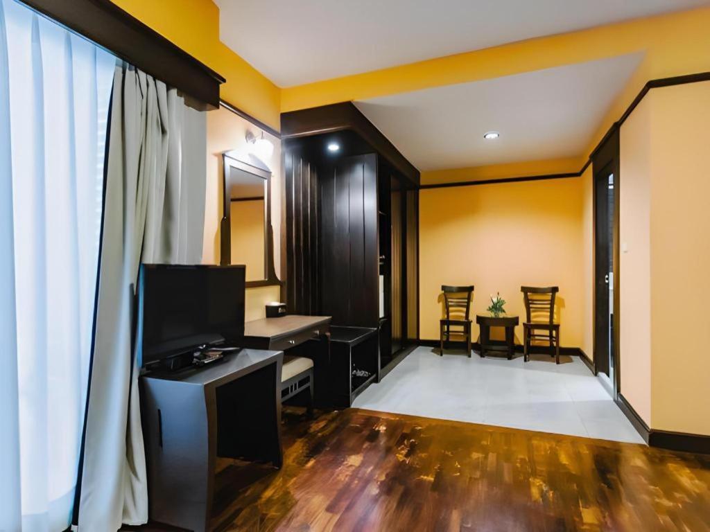 Sarita Chalet & Spa Hotel - Sha Extra Plus Jomtien Beach Eksteriør billede