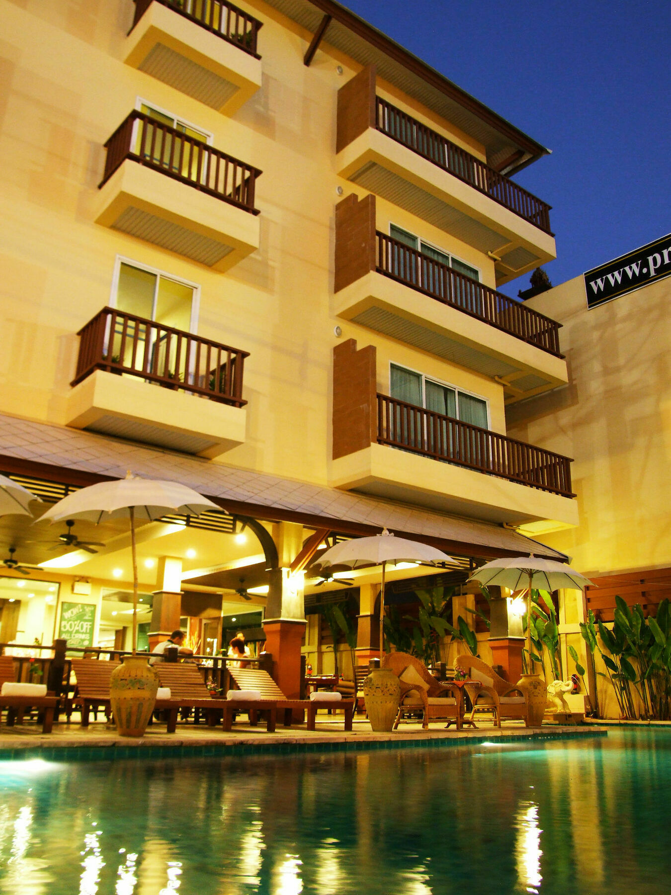 Sarita Chalet & Spa Hotel - Sha Extra Plus Jomtien Beach Eksteriør billede